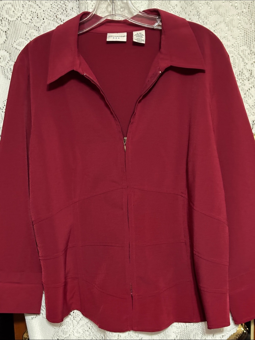 Covington Women’s Zip-Front Jacket/shirt in Deep Red Size XL